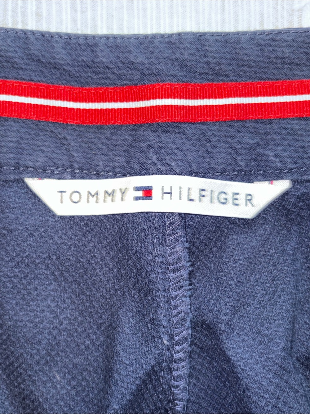 Tommy Hilfiger women’s Dark Navy Chinos size 6 - Picture 3 of 12